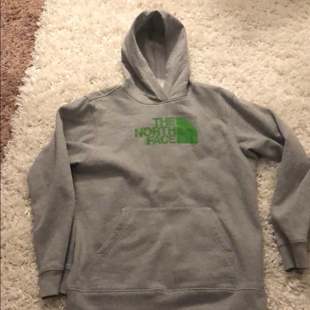 North face hoodie never worn!